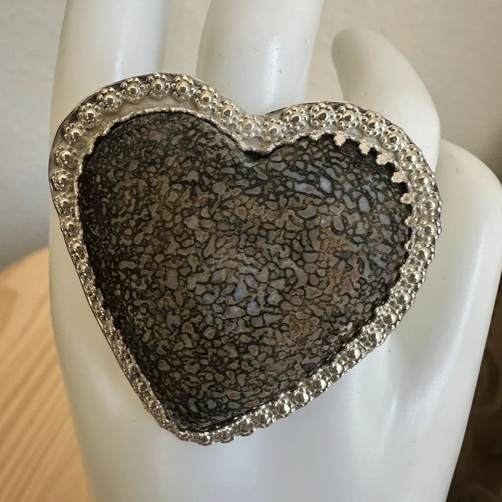Artisan Heart Ring 8.75 Adjust Fossil Dino Gembone 925 Sterling‎ 27.8g USA Made
